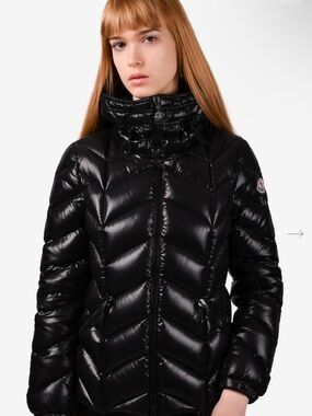 Moncler Women’s Black Down Puffer Jacket Badette